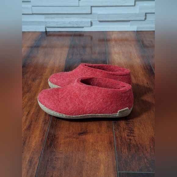 Kids Red Glerups Slipper Shoes Size EU 31 US 13 - Picture 3 of 7